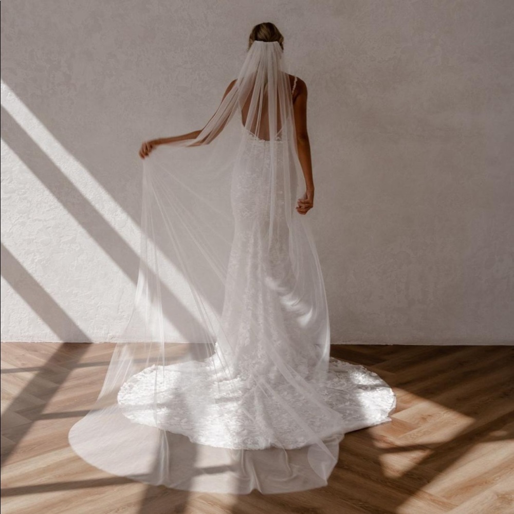 Made With Love - Holly Veil
